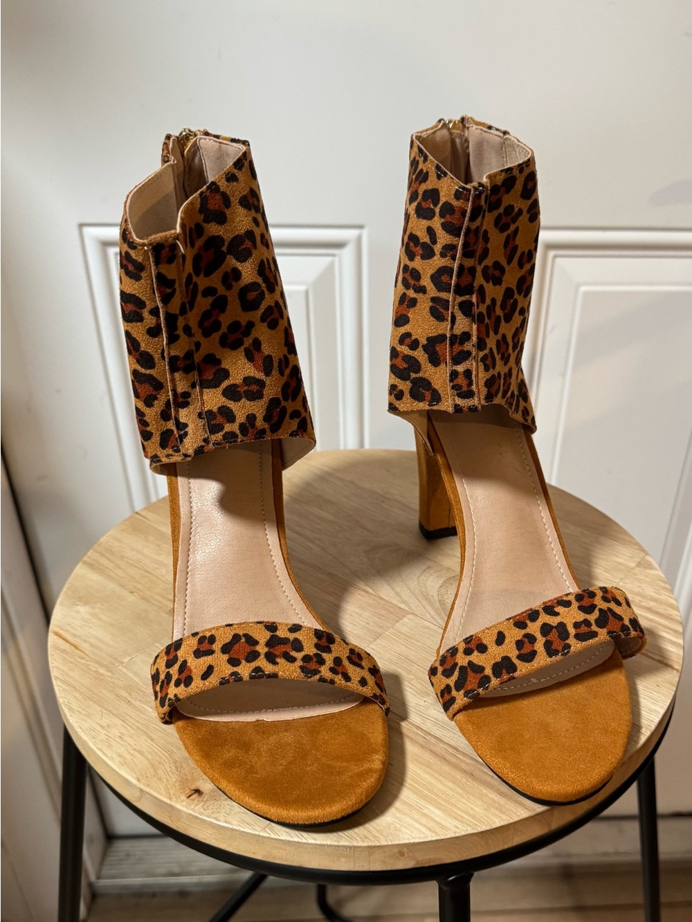 Leopard Print Ankle Cuff Block Heel Sandals - Tan
